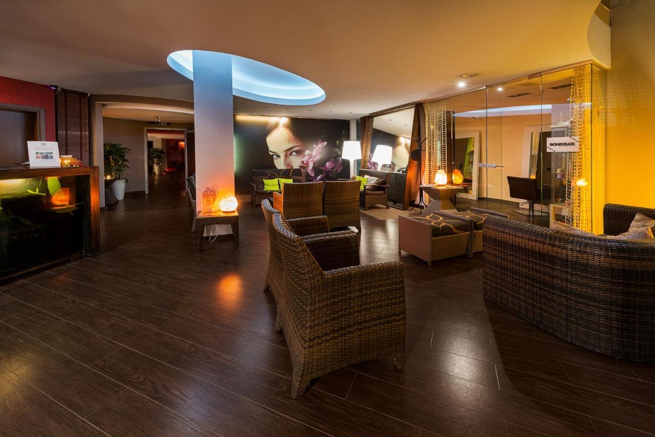 Maloves Resort & Spa Władysławowo Buitenkant foto